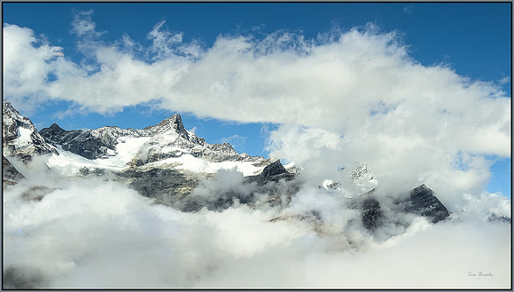 "Angel's Summit" - Zermatt, Switzerland (9x16)