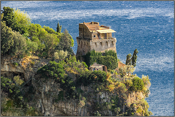 "Living On The Edge" - Amalfi Coast (8x12 or 12x18)